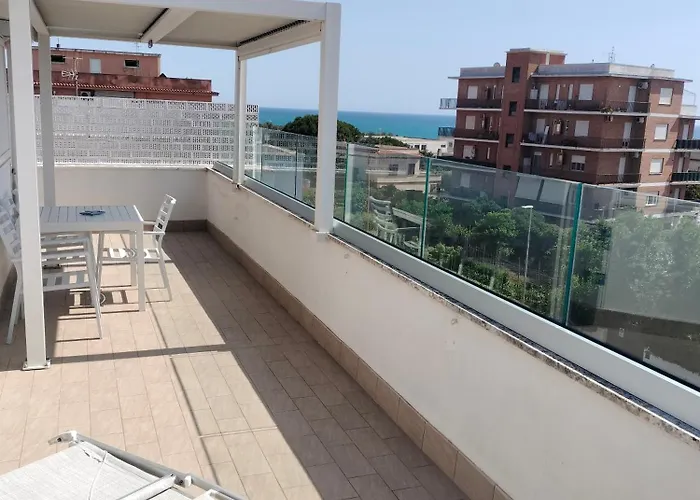 Attichetto Monolocale Vista Mare Terrazzatissimo Asterspace * Анцио