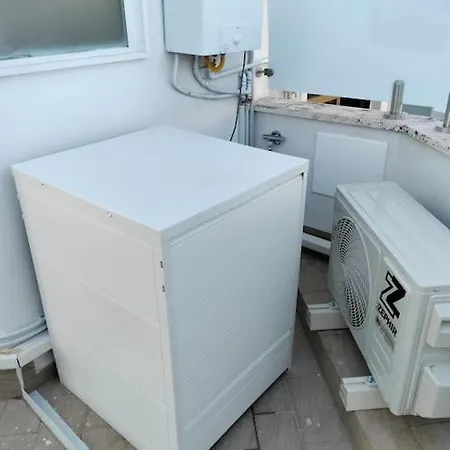 Attichetto Vista Mare Terrazzatissimo Asterspace 安齐奥