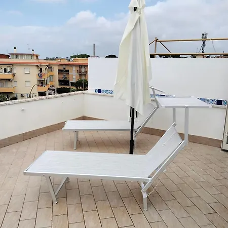 Attichetto Monolocale Vista Mare Terrazzatissimo Asterspace Apartment Anzio