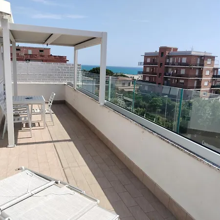 Attichetto Monolocale Vista Mare Terrazzatissimo Asterspace * Anzio
